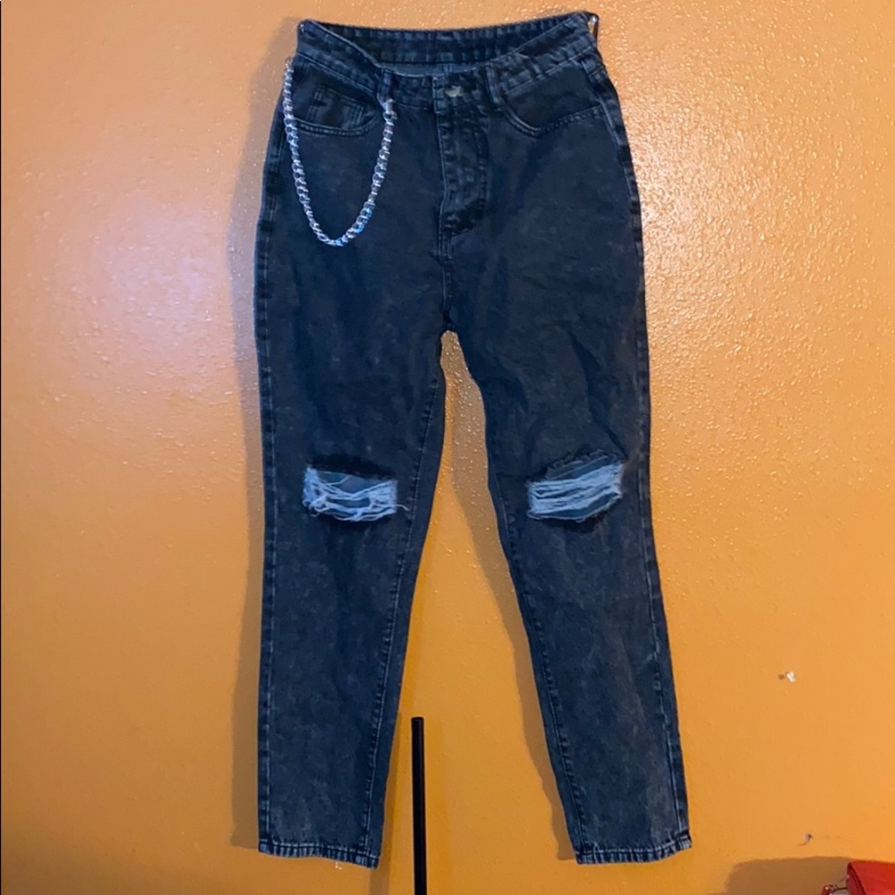 Ripped mom jeans